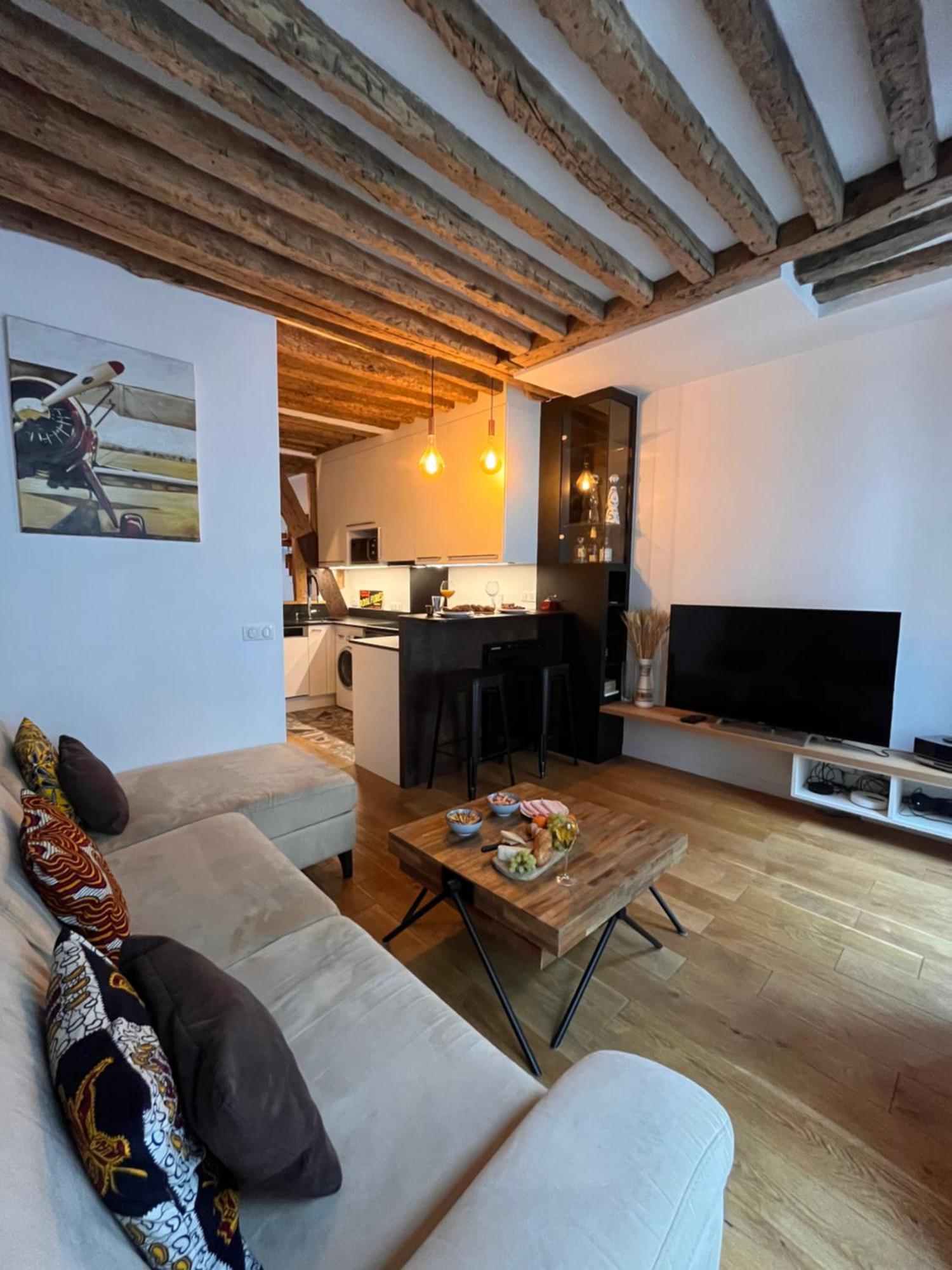 Appartement A Saint-Paul En Plein Coeur Du Marais 4 Pers Paris Exterior photo